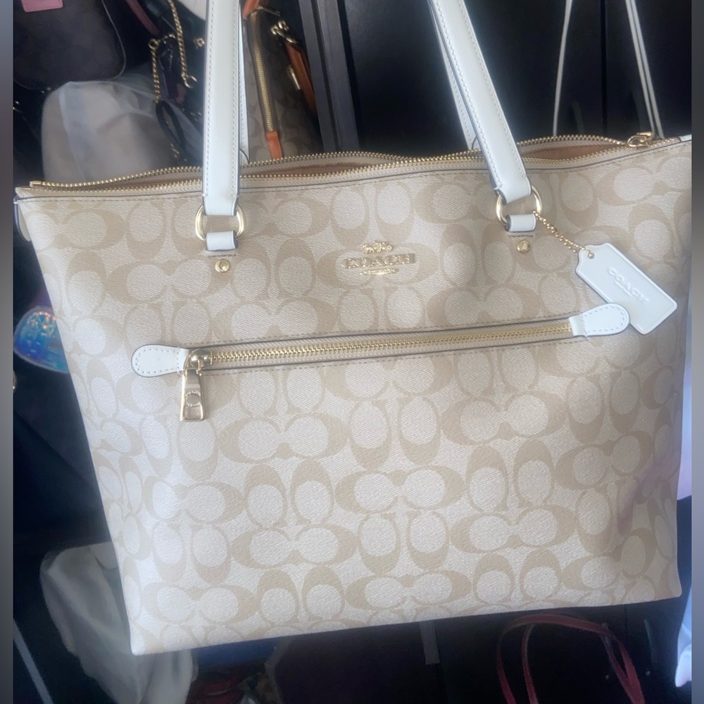Coach Chalk Signature Gallery Tote